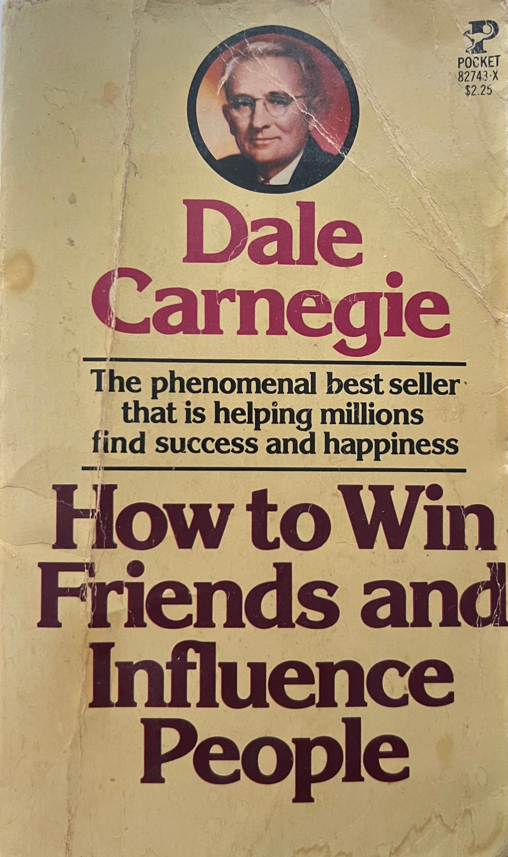 Book cover of 'How to Win Friends and Influence People' by Dale Carnegie with a portrait of the author.