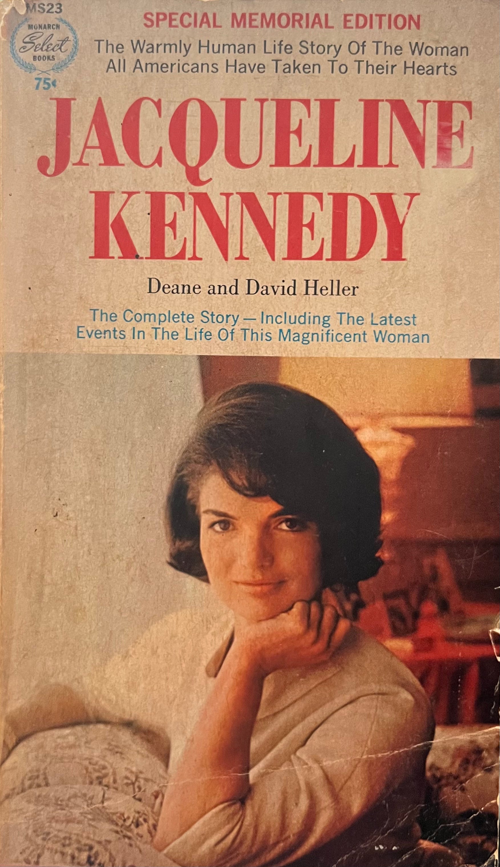 Book cover of 'Jacqueline Kennedy' with a portrait of a woman on a couch.