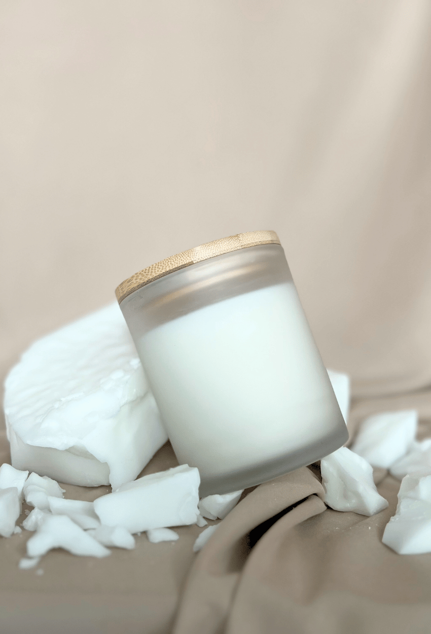 The Library Candle – Worn Leather, Applewood Smoke & Autumn Air